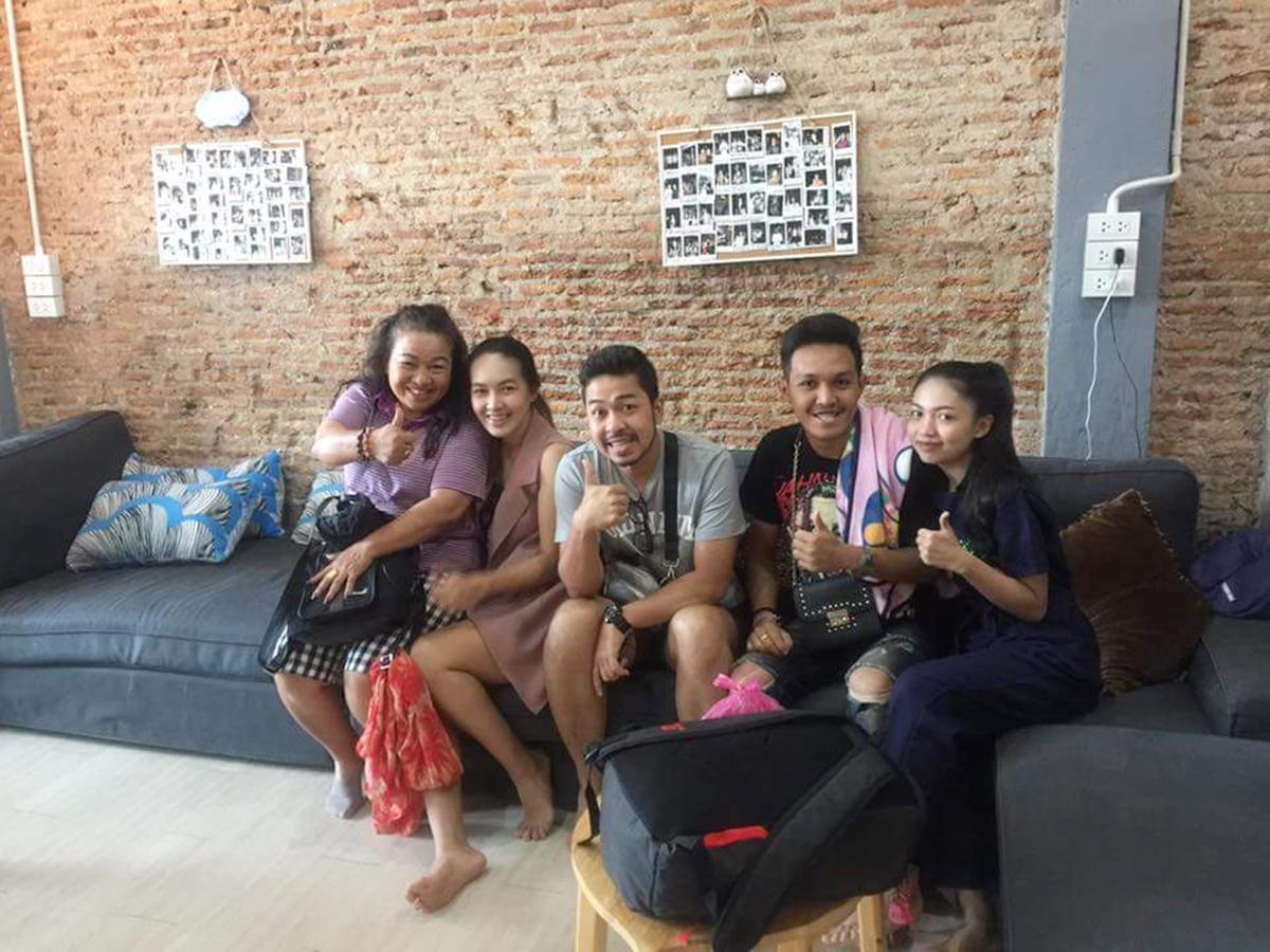 Meet Up Hostel Бангкок Экстерьер фото